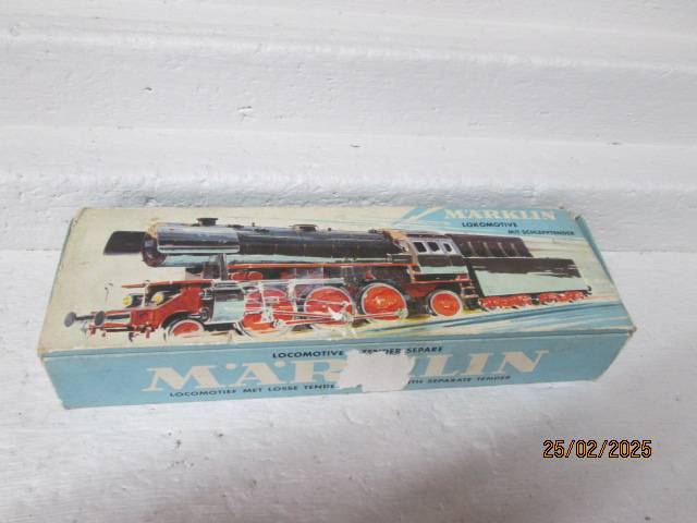 HO SCALE - MARKLIN - 2-6-2 STEAM LOCOMOTIVE - BOXED (2-RAIL)