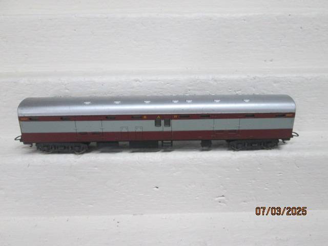 HO SCALE - LIMA - SAR - TRANS KAROO BAGGAGE CAR COACH