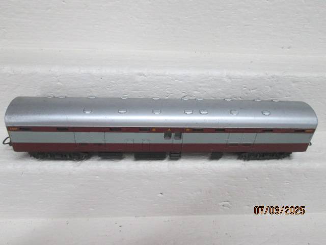 HO SCALE - LIMA - SAR - TRANS KAROO BAGGAGE CAR COACH