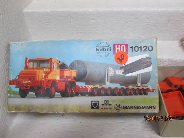 HO SCALE - KIBRI - EXTRA HEAVY ROAD TRANSPORT SET - BOXED