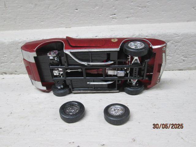 PLASTIC MODEL - 1:24 SCALE - FORD XP BORDINAT COBRA 1965