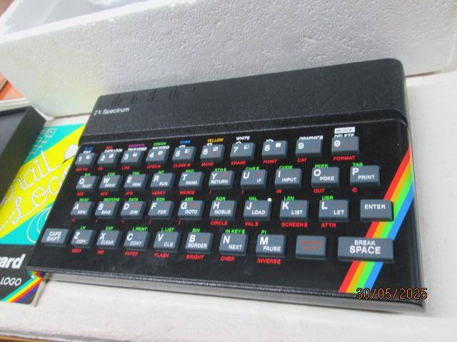 SINCLAIRE ZX SPECTRUM PERSONAL COMPUTER - BOXED