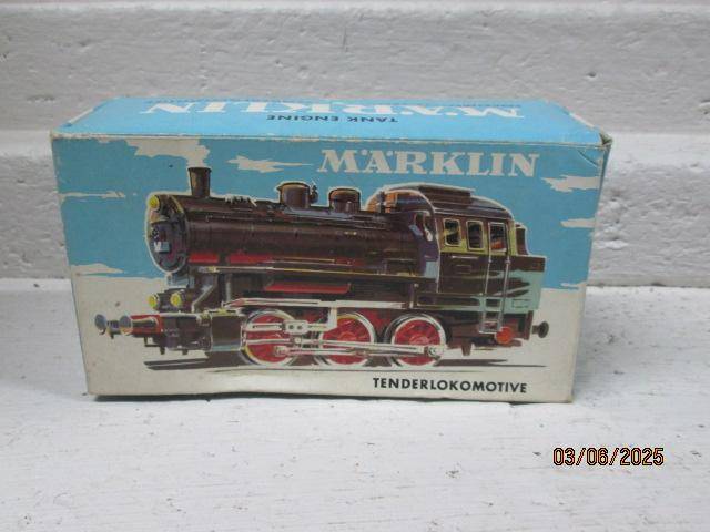 HO SCALE - MARKLIN - 0-6-0 STEAM LOCOMOTIVE - BOXED