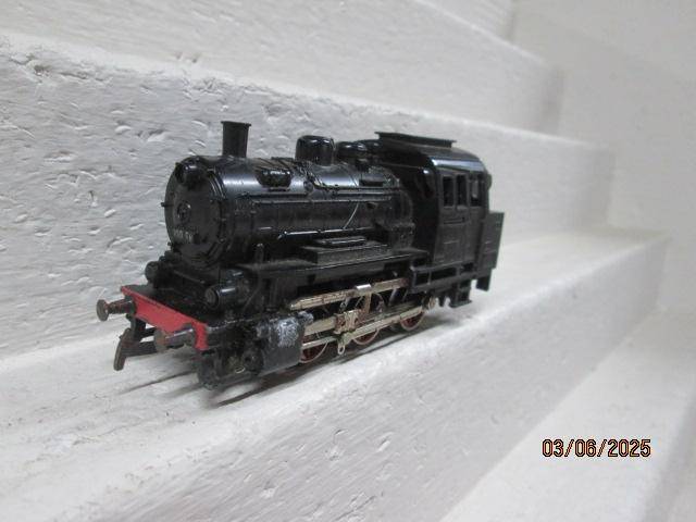 HO SCALE - MARKLIN - 0-6-0 STEAM LOCOMOTIVE - BOXED