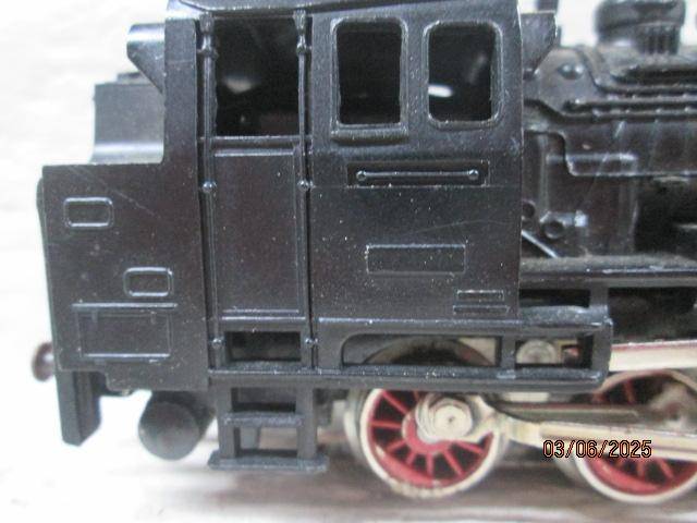 HO SCALE - MARKLIN - 0-6-0 STEAM LOCOMOTIVE - BOXED