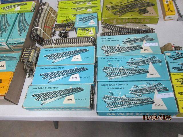 HO SCALE - MARKLIN -M TRACK - LARGE AMOUNT - MOSTLY BOXED