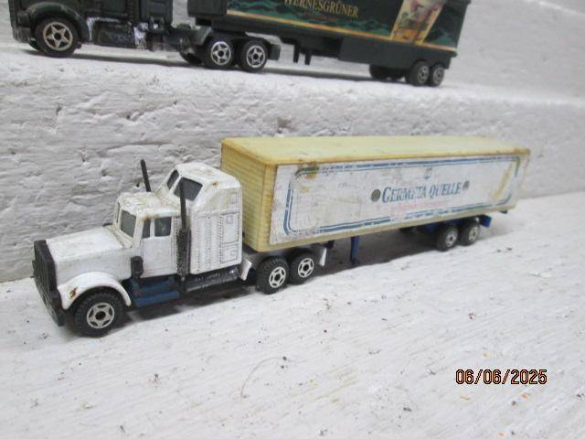 HO SCALE - ROAD TRUCKS - X3