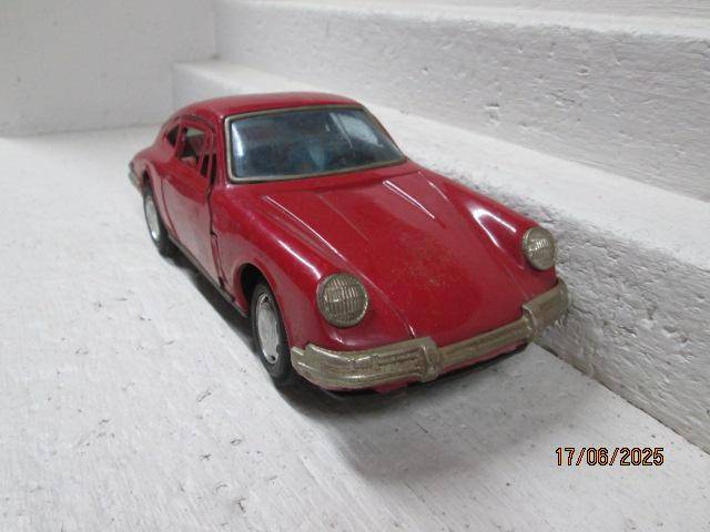 PORSCHE - VERY OLD TIN MODEL - BATTERY OPERATED