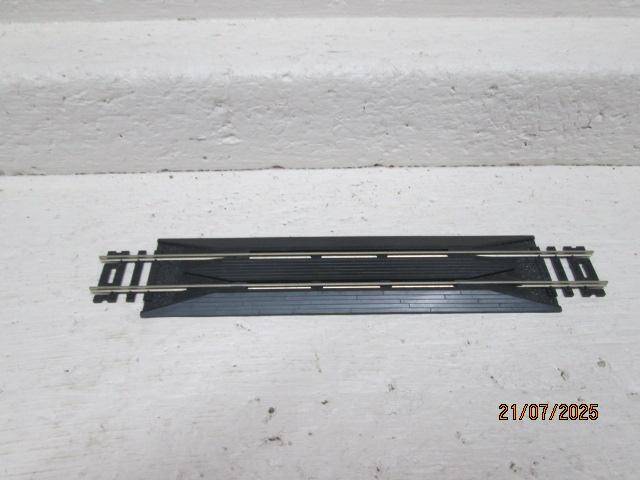 HO / OO SCALE - ATLAS - RE-RAILER STRAIGHT - NO.44