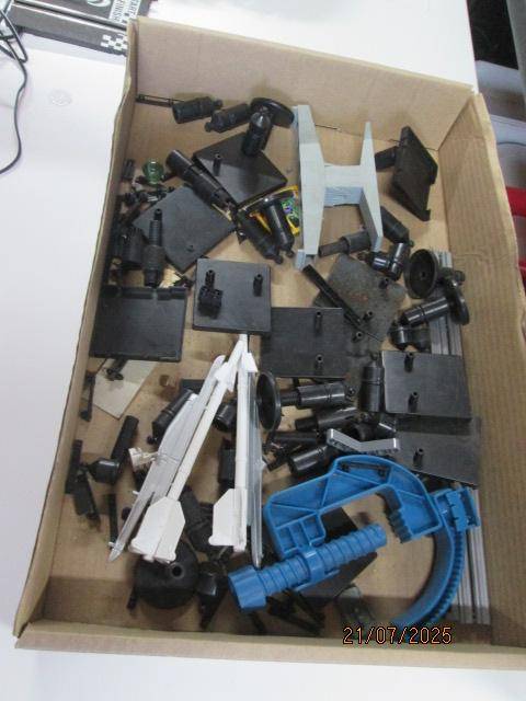 1:43 SCALE - CARRERA - SLOT CAR SET