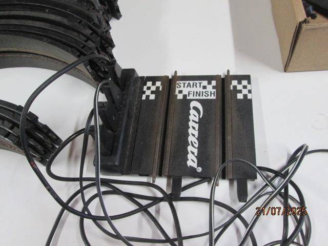 1:43 SCALE - CARRERA - SLOT CAR SET