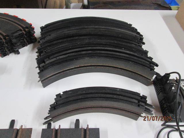 1:43 SCALE - CARRERA - SLOT CAR SET