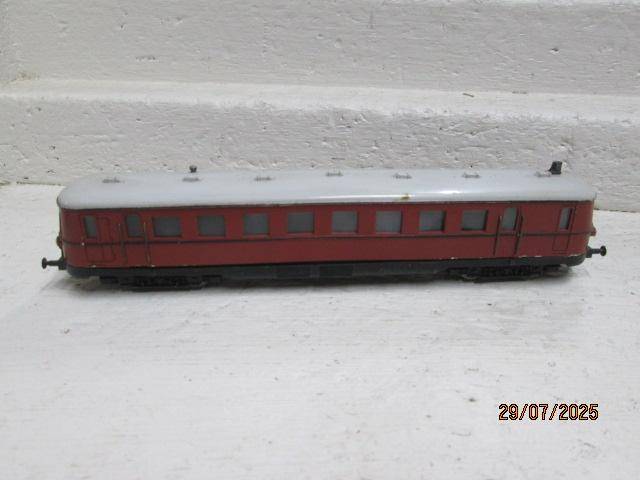 HO SCALE - FLEISCHMANN - BROWN RAIL CAR LOCOMOTIVE
