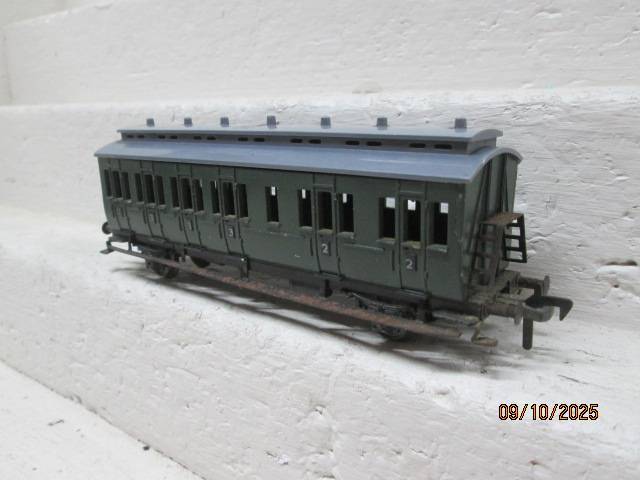 HO SCALE - FLEISCHMANN - OLD STYLE PASSENGER COACH