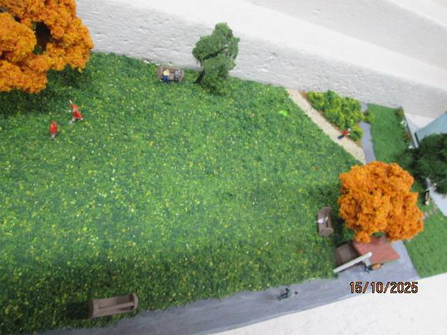 OO SCALE - DIORAMA WITH HOUSE & PARK AND LOTS OF SCENERY