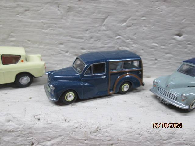 OO SCALE - OXFORD DIECAST MOTORCAR MODELS - X6