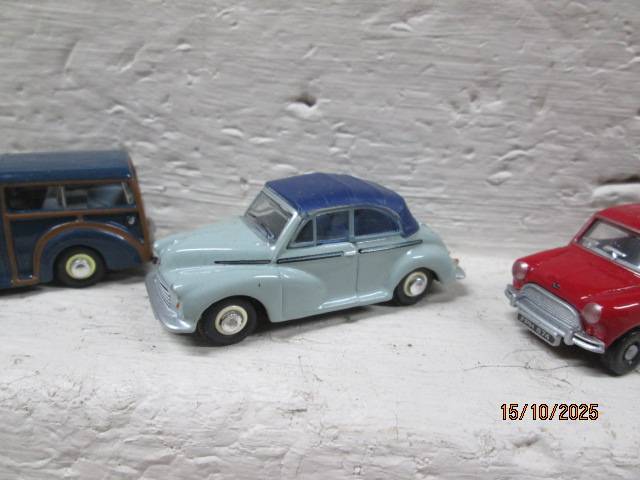 OO SCALE - OXFORD DIECAST MOTORCAR MODELS - X6
