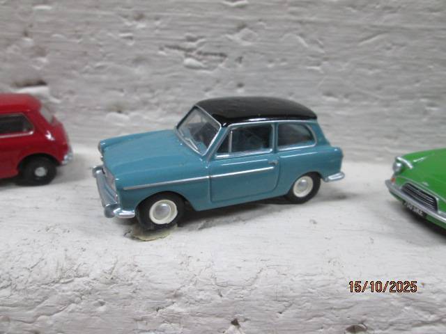 OO SCALE - OXFORD DIECAST MOTORCAR MODELS - X6
