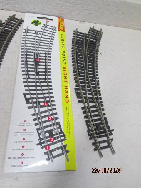 HO / OO SCALE - HORNBY - POINTS - X4 - BOXED