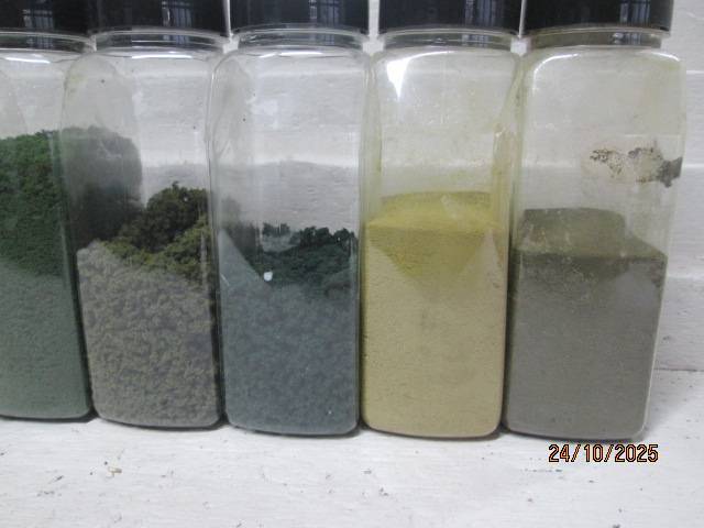 HO SCALE- WOODLAND SCENICS - VARIOUS SCATTER MATERIALS - X7 - BOXED