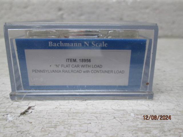 N SCALE - BACHMAN - FLAT CAR WAGON WITH CONTAINER LOAD - BOXED
