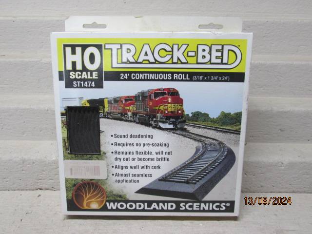 HO SCALE - WOODLANDS SCENICS - TRACK BED - BOXED