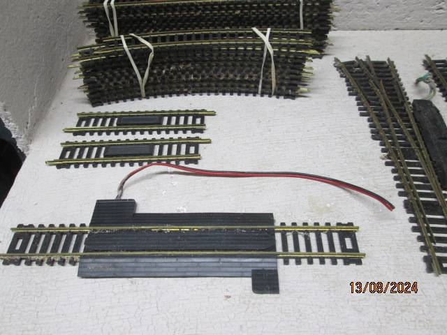 HO / OO SCALE - FRATESCHI TRACK & CONTROLLER
