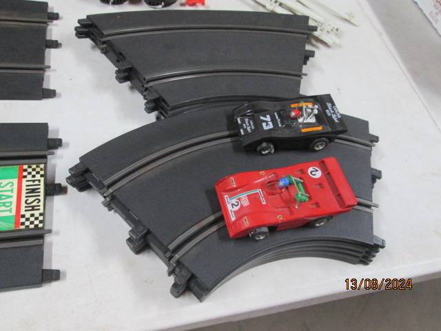 1:32 SCALE - POLYSTIL TRACK WITH X2 CARS