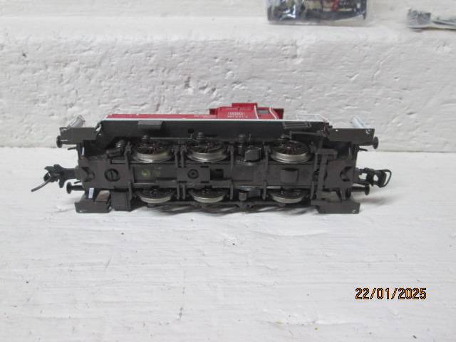 HO SCALE - ROCO - DB RED DIESEL LOCOMOTIVE - BOXED