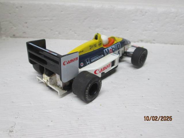 SLOT CAR - 1:32 SCALE - SCALEXTRIC HONDA F1