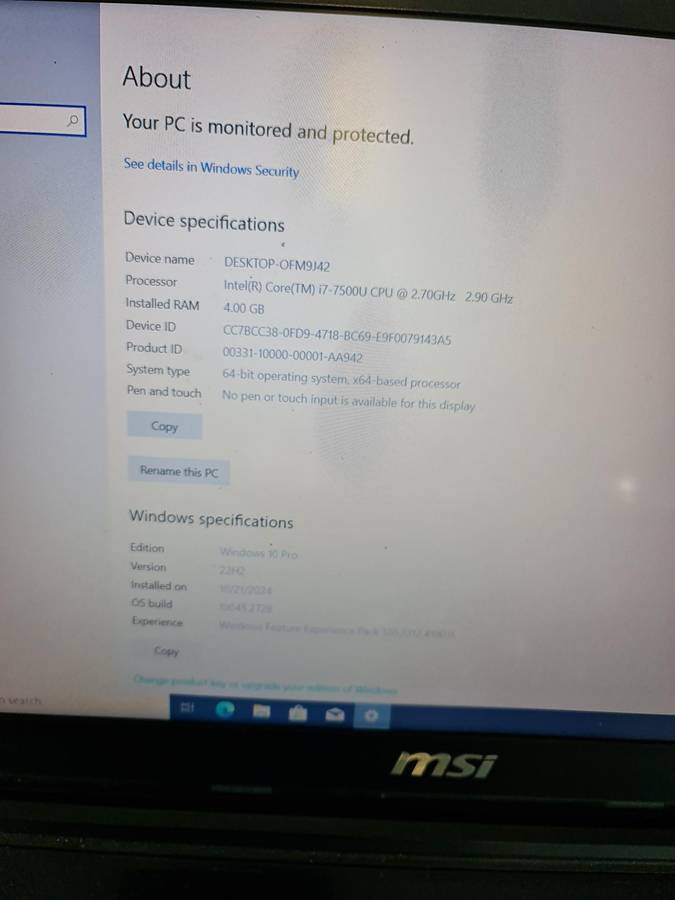 MSI CX627QL LAPTOP - CORE i7 7TH GEN - 4GB - 500GB - 15.6 INCH-NVIDIA 940 2GB GRAPHICS - PLEASE READ