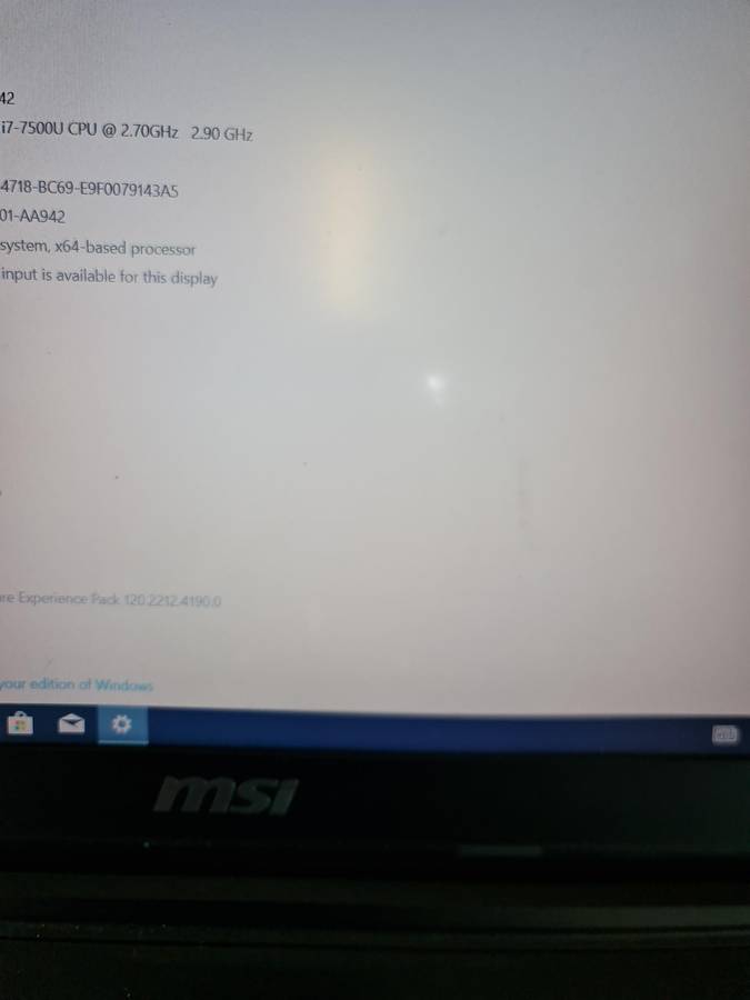MSI CX627QL LAPTOP - CORE i7 7TH GEN - 4GB - 500GB - 15.6 INCH-NVIDIA 940 2GB GRAPHICS - PLEASE READ