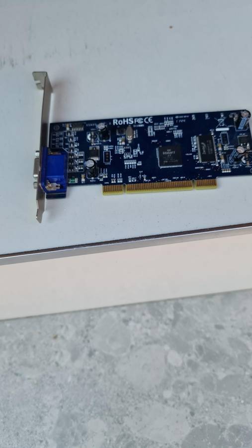 GRAPHICS CARD - AS PER PICTURE - FULL WORKING CONDITION