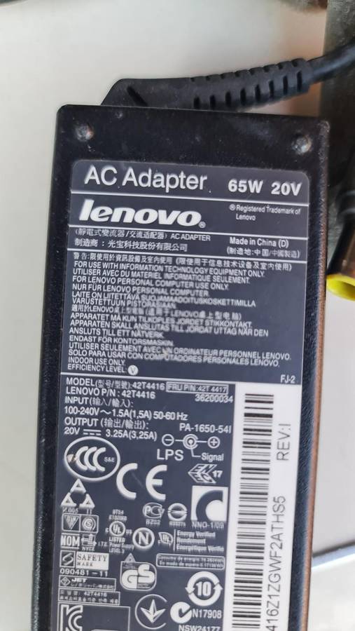 ORIGINAL LENOVO CHARGER - AS PER PIC - 20V - 3.25A - 65W - FULL WORKING CONDITION