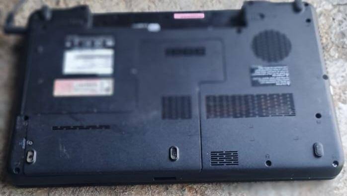 Toshiba laptop - Core i5 2nd or 3rd Gen - 4GB RAM