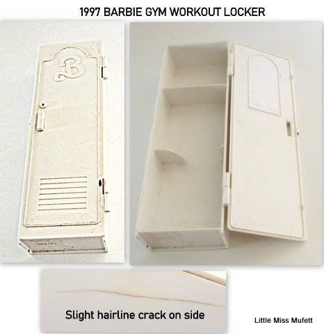 A Lot of vintage Barbie and Sindy accessories including a Baywatch Ski Runner and Sindy Snowboards