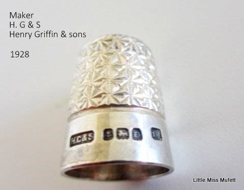 A Hallmarked silver sugar snipper and a Hallmarked silver thimble--Total weight 25 gram