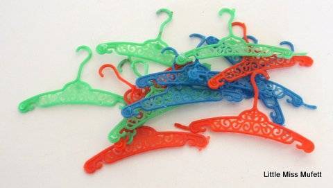 A Lot of vintage Barbie and Sindy accessories including a Baywatch Ski Runner and Sindy Snowboards