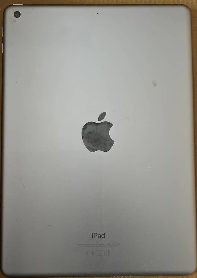 128GB Apple iPad 5th Gen