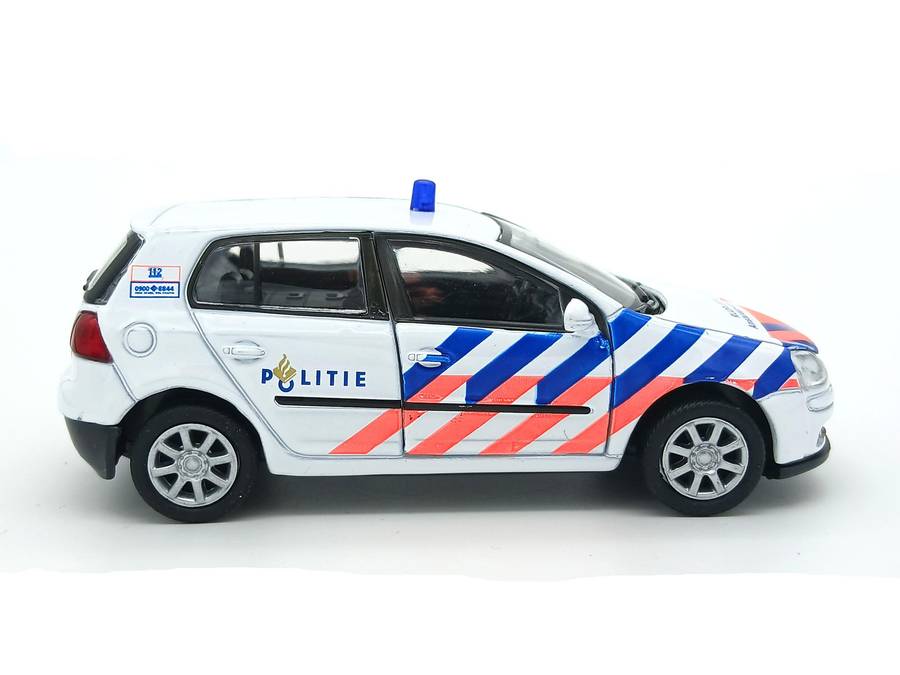 Welly Volkswagen VW Golf V Police Vehicle