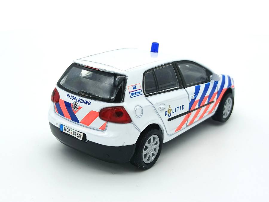 Welly Volkswagen VW Golf V Police Vehicle