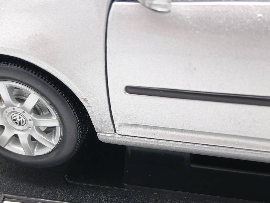 Welly Volkswagen VW Golf GTI Mk V 1/18