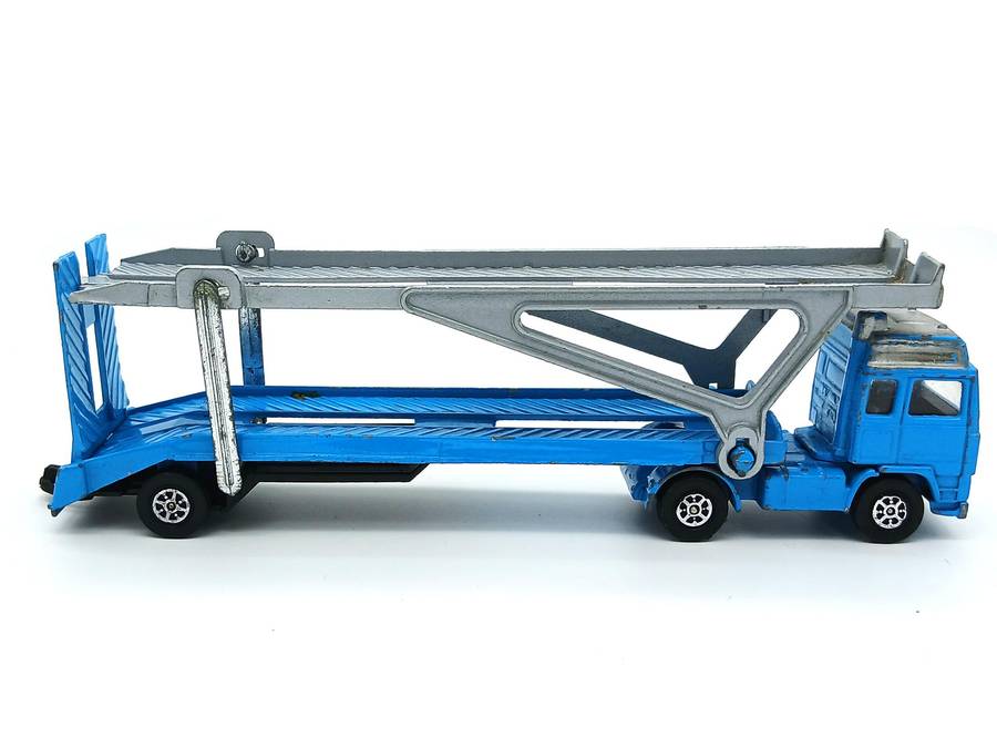 Corgi Junior Toys Volvo Car Transporter  Globetrotter