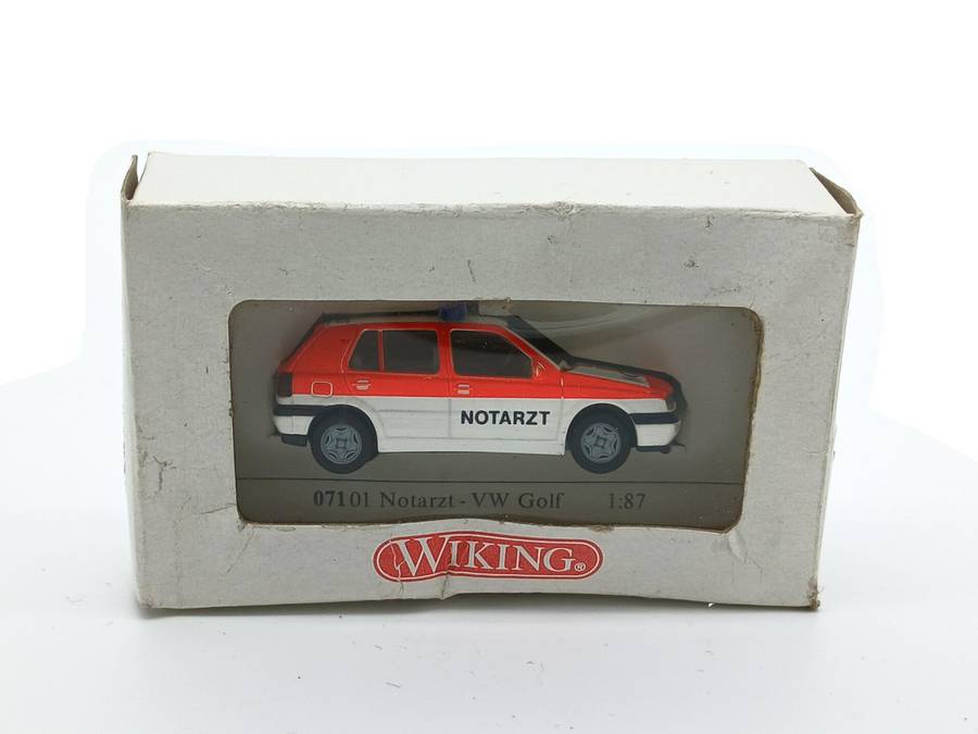 Wiking Volkswagen VW Golf Mk Emergency Doctor German 1/87