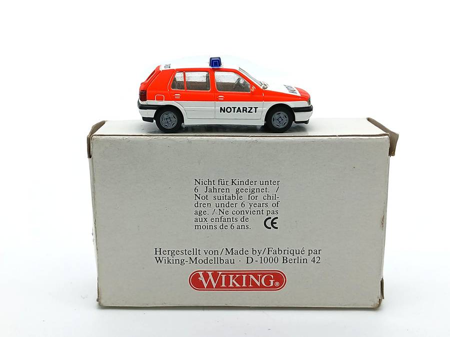 Wiking Volkswagen VW Golf Mk Emergency Doctor German 1/87