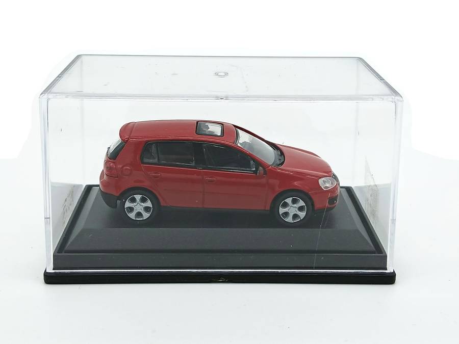 Schuco Volkswagen VW Golf Mk5 GTi 1/72