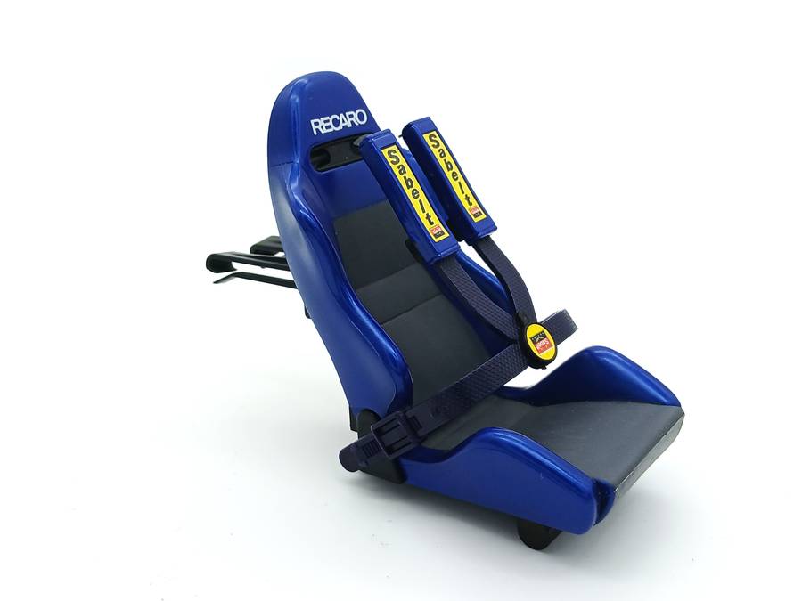 Retro Recaro Racing Seat cell phone holder for car by Carmate