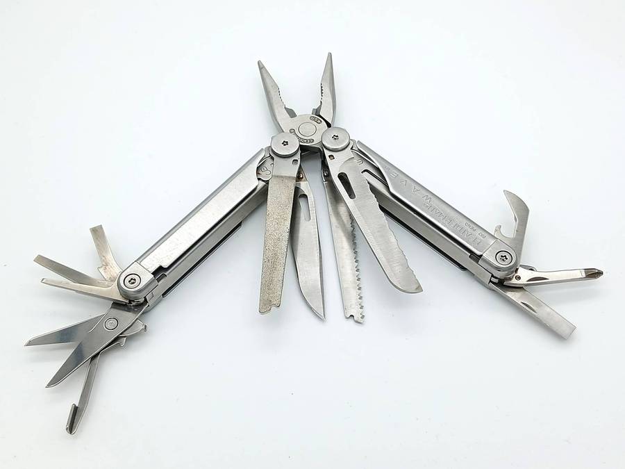 Leatherman Wave 1st Gen with original leather pouch and box (0500 Date Stamp) Kodak Logo
