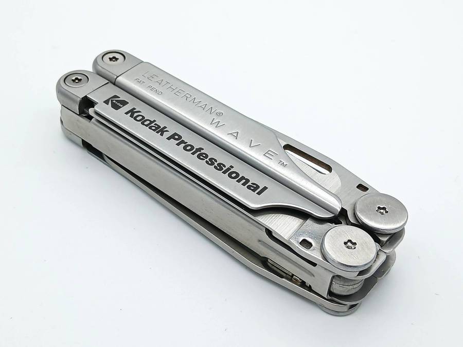 Leatherman Wave 1st Gen with original leather pouch and box (0500 Date Stamp) Kodak Logo
