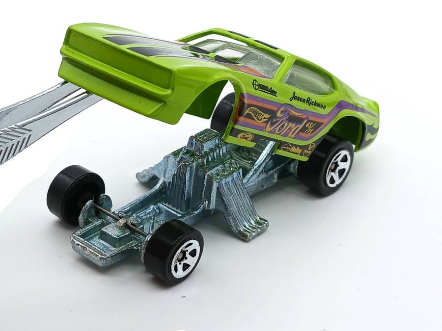 Hot Wheels 2014 1971 Mustang Funny Car Jason Richman